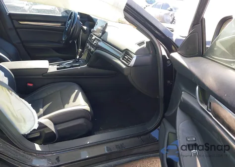 2021 Honda Accord Sport from USA, damaged, VIN 1HGCV1F33MA065061